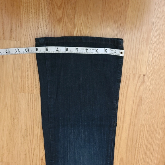 Paige bootcut jeans - Picture 5 of 6